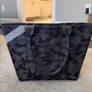 Rothy’s Camouflage Essential Tote Bag